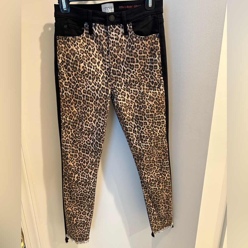 Alice+Olivia jeans with leopard print on the front and black on the back!